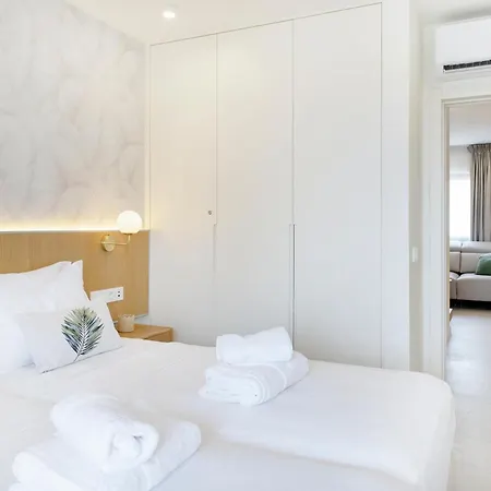 Tms Veramar Hotel,beachfront,pool&parking דירה