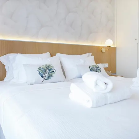 Tms Veramar Hotel,beachfront,pool&parking Apartmán *