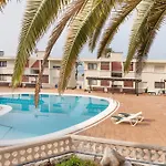 公寓 Tms Veramar Hotel,beachfront,pool&parking 洛斯克里斯蒂亚诺斯