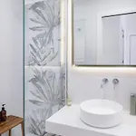 Tms Veramar Hotel,beachfront,pool&parking 洛斯克里斯蒂亚诺斯